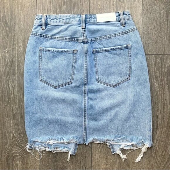 Free people Neon Blonde Strutt Denim Mini Skirt Distressed High Waist Light wash - Picture 15 of 16